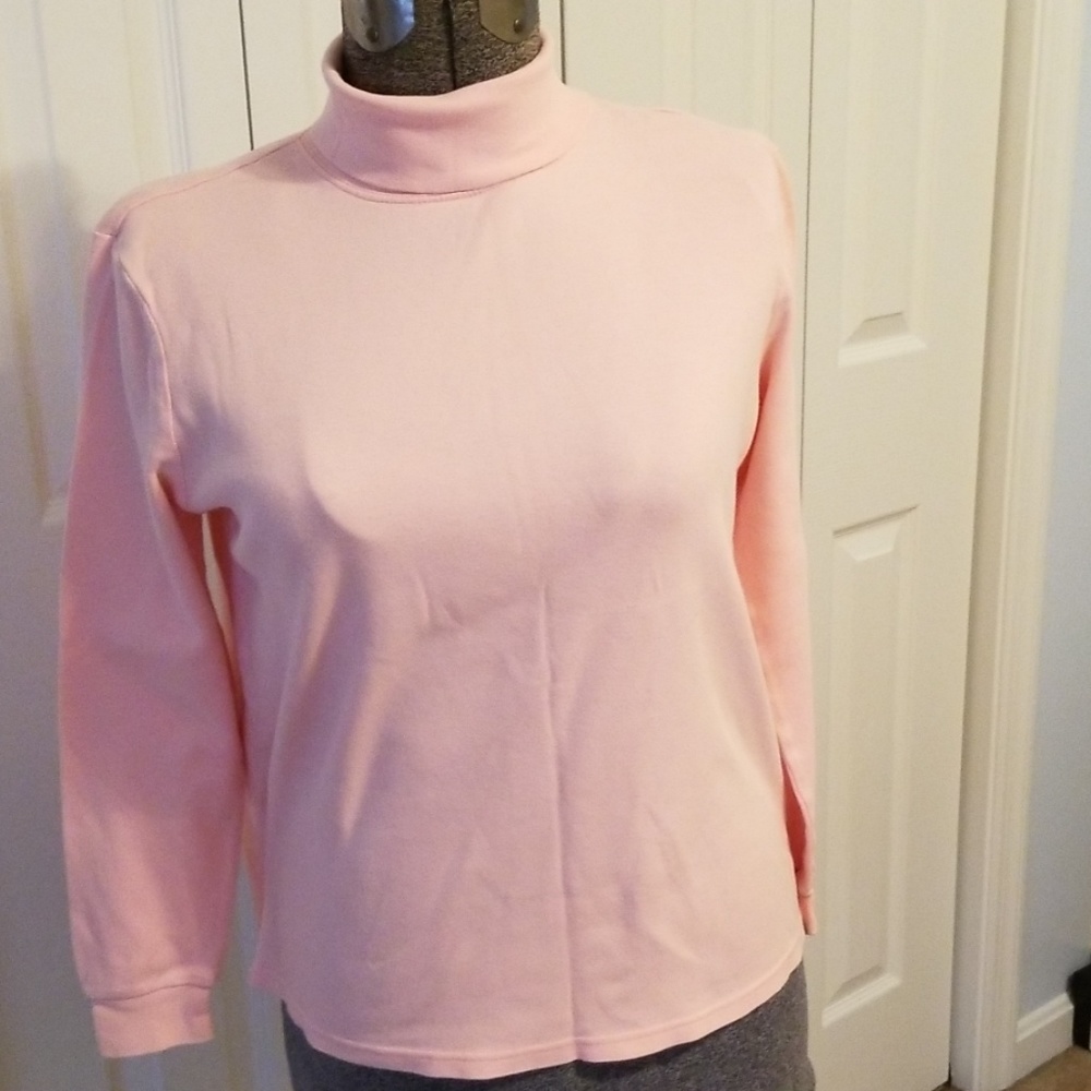 Turtle neck sweater lite peach color